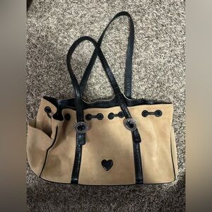 Vintage Brighton, Cinclaire Cinnabar tan suede purse